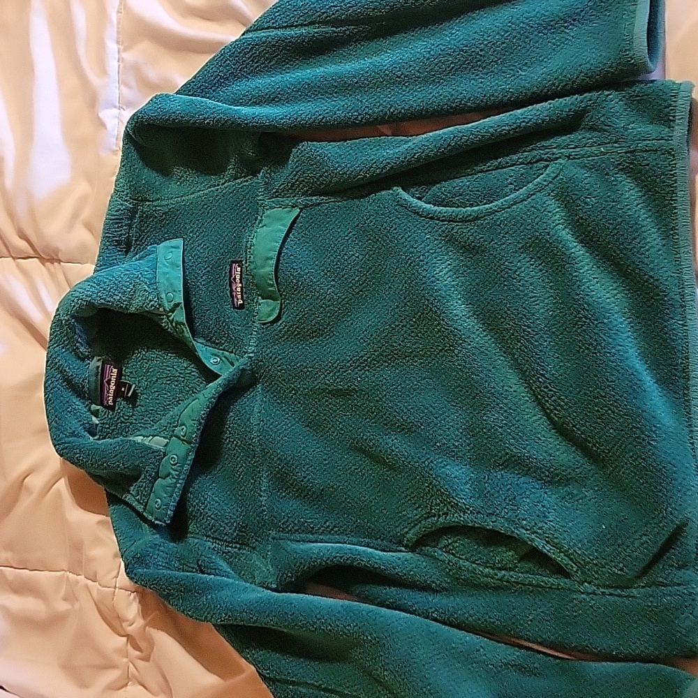 Patagonia green fleece women's M